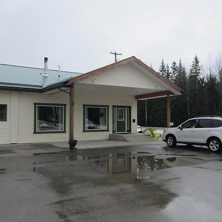 Bell Mountain Motel Mcbride Eksteriør billede