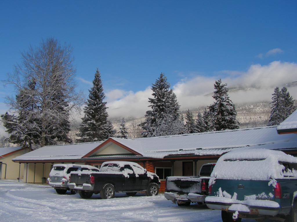 Bell Mountain Motel Mcbride Eksteriør billede