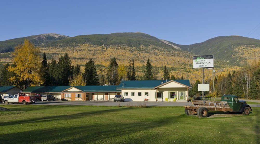 Bell Mountain Motel Mcbride Eksteriør billede